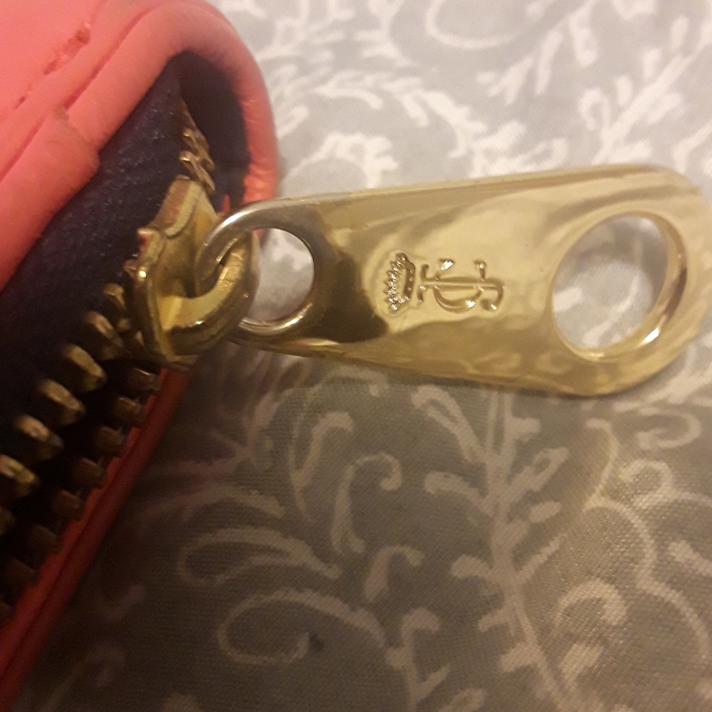 Free Gift! Pink Juicy couture wallet - Picture 5 of 5